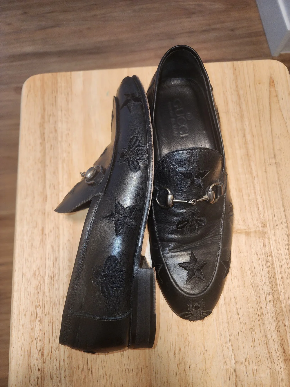 Gucci Men’s Black Leather Horsebit Loafers with Star Embroidery